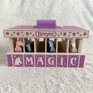 Breyer Stablemates Magic Unicorn Wooden Carry Stable With 4 Horse Figures Toy